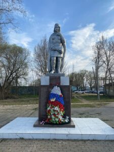 Подробнее о статье В рамках Всероссийского дня заботы о памятниках, в Доме культуры «Ровесник» м.о.Чехов пройдет акция «Чистая память»